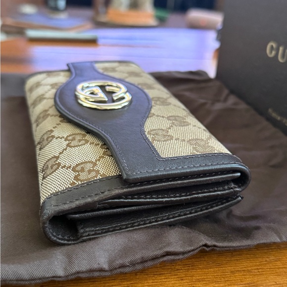 Gucci Sukey GG Canvas Continental Wallet - Picture 4 of 15
